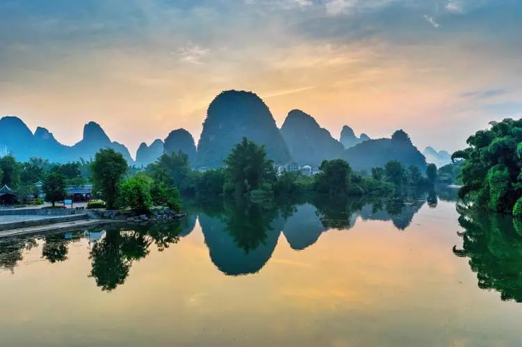 高效环保智慧工厂